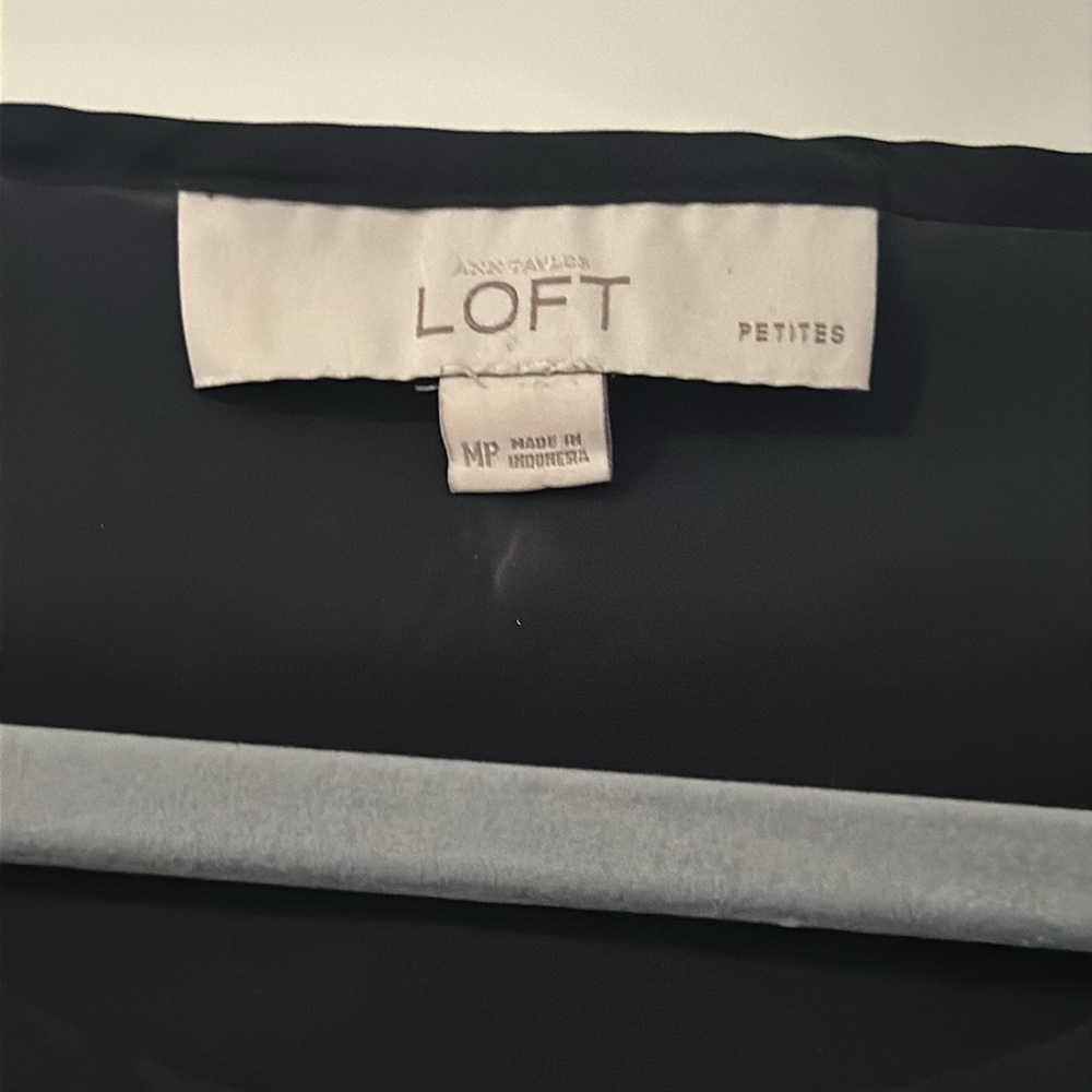 Black Loft Tank - Picture 2 of 3